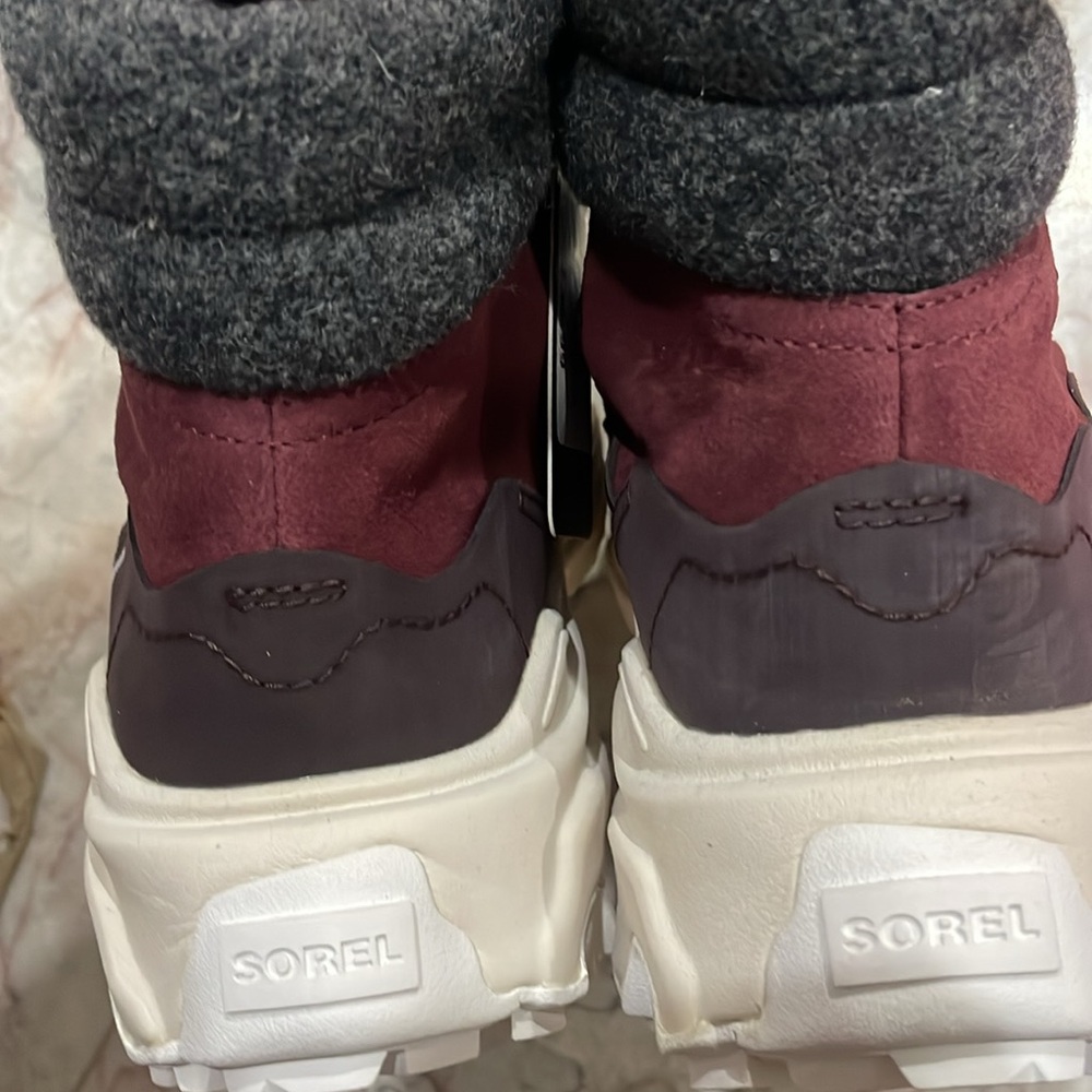 Sorel women’s kinetic break they conquest winter boot new - Picture 3 of 10